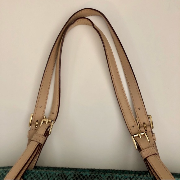 Michael Kors Jet Set python tote bag - Picture 6 of 13